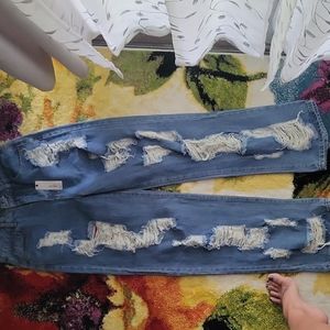 SUPERDISTRESSED JEANS